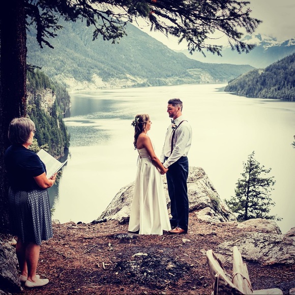 Meet your Posher, Kyle - Picture 1 of 1